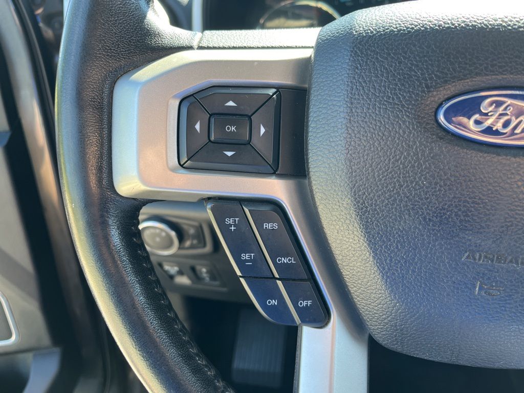 2020 Ford F-150 Lariat 18