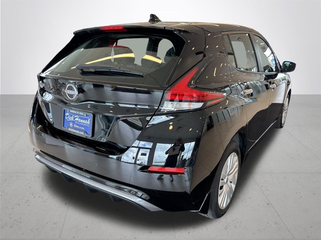 2024 Nissan Leaf S