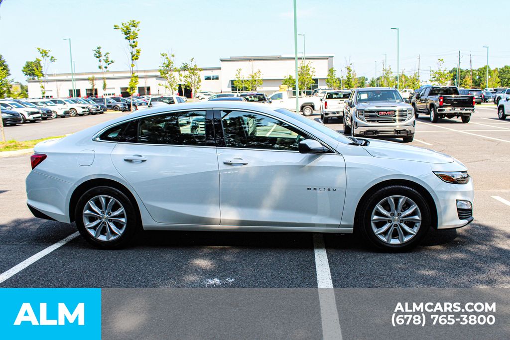 Used 2024 White Chevrolet LT image 8