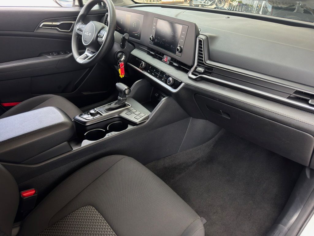 2024 Kia Sportage LX White at Martin Chrysler Dodge Jeep Ram