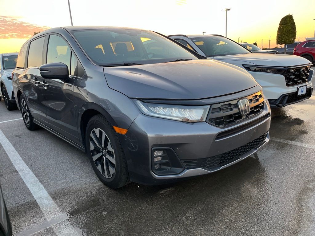 Thumbnail: 2025 Honda Odyssey - 2
