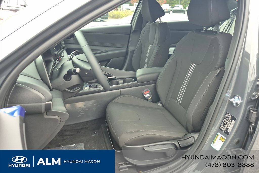 New 2026 Gray HYUNDAI SEL Sport Plus image 16