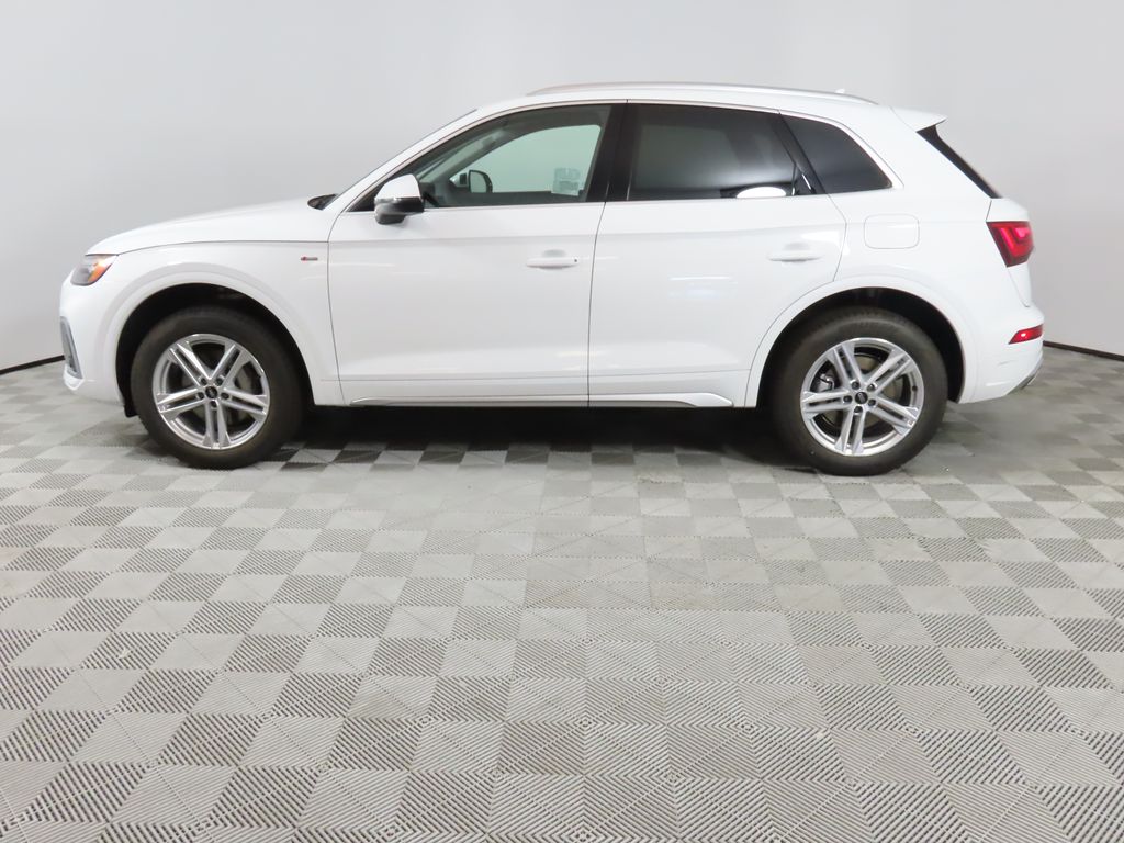 2024 Audi Q5 e  2