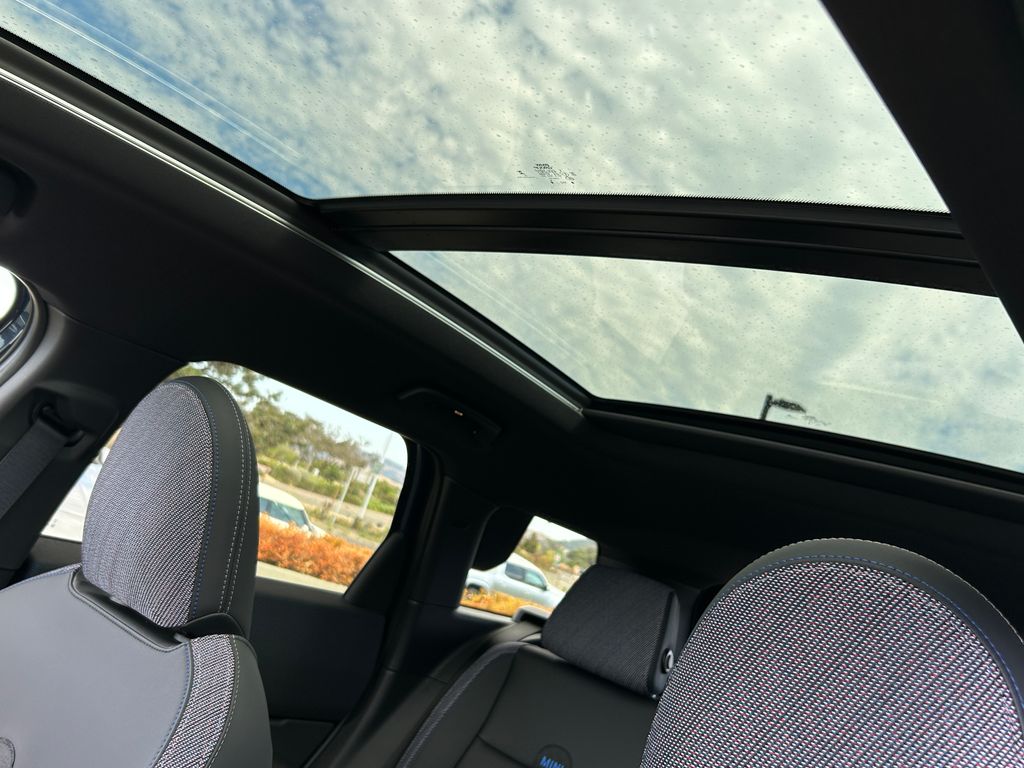 Thumbnail: 2026 MINI Cooper Countryman - 16