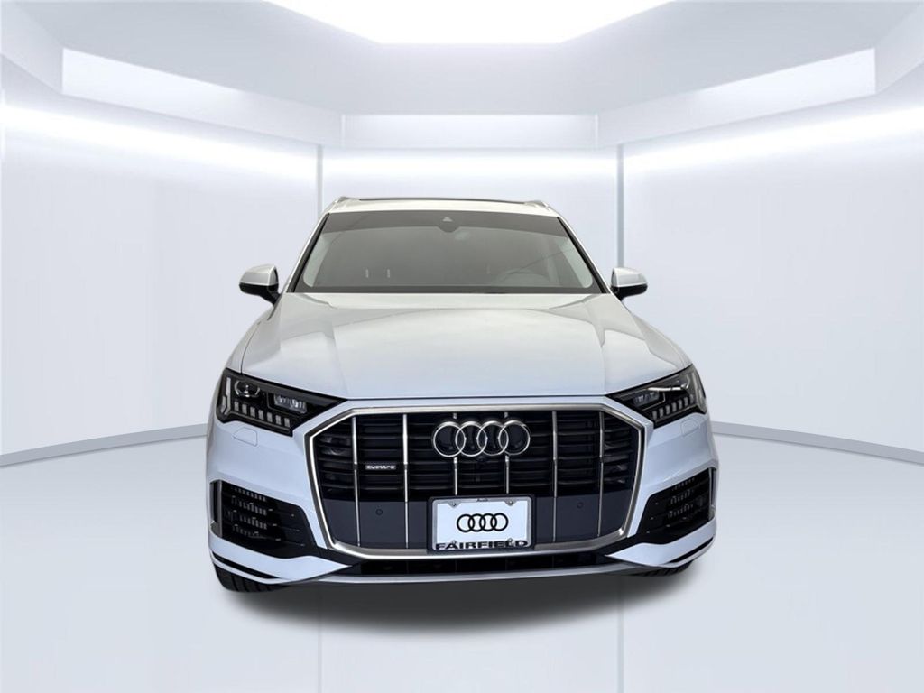 Thumbnail: 2023 Audi Q7 - 9