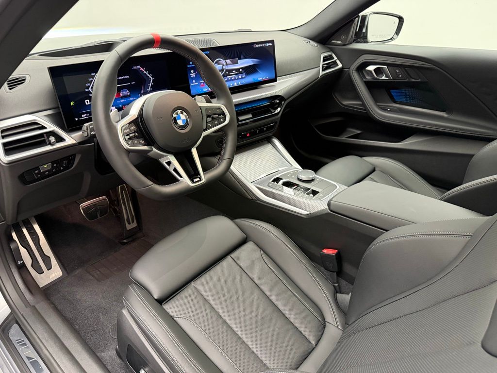 Thumbnail: 2025 BMW 2 Series - 4