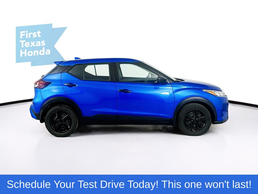Used Car 2022 Nissan Kicks  S For Sale Under $20,000 In Austin, Texas