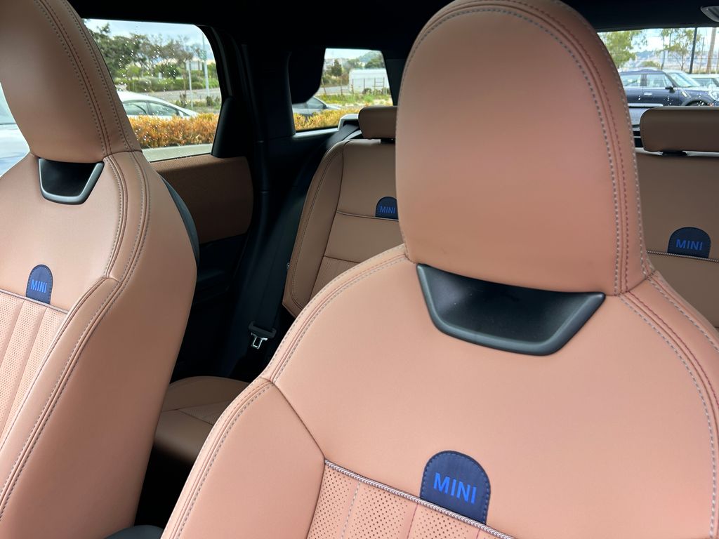 Thumbnail: 2026 MINI Cooper Countryman - 14