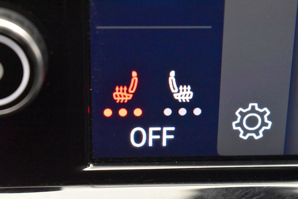 Thumbnail: 2024 Volkswagen Golf - 19