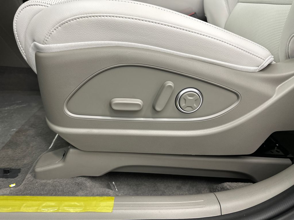 2026 Hyundai Palisade Limited - 9