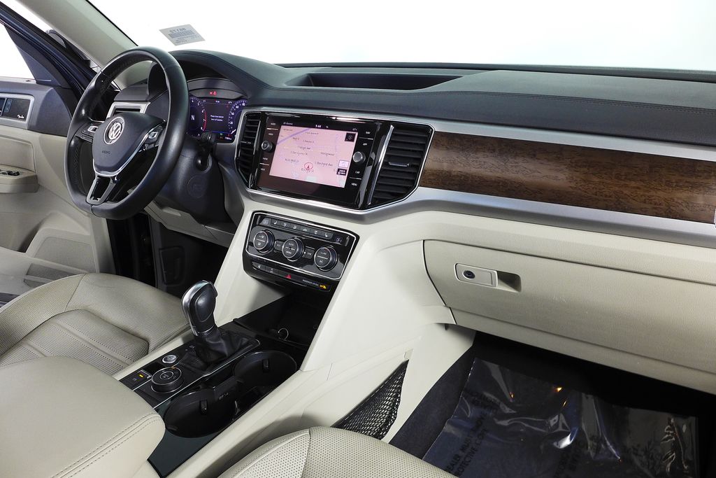 Thumbnail: 2018 Volkswagen Atlas - 13