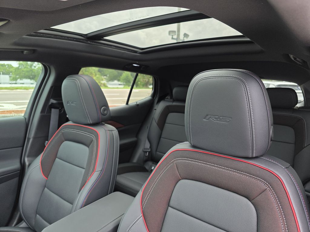 new 2025 Chevrolet Equinox EV car, priced at $42,195