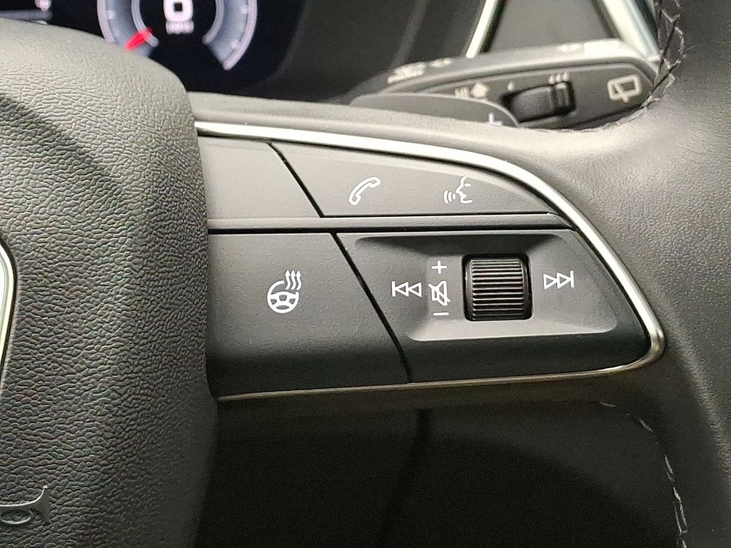 Thumbnail: 2023 Audi Q5 - 24