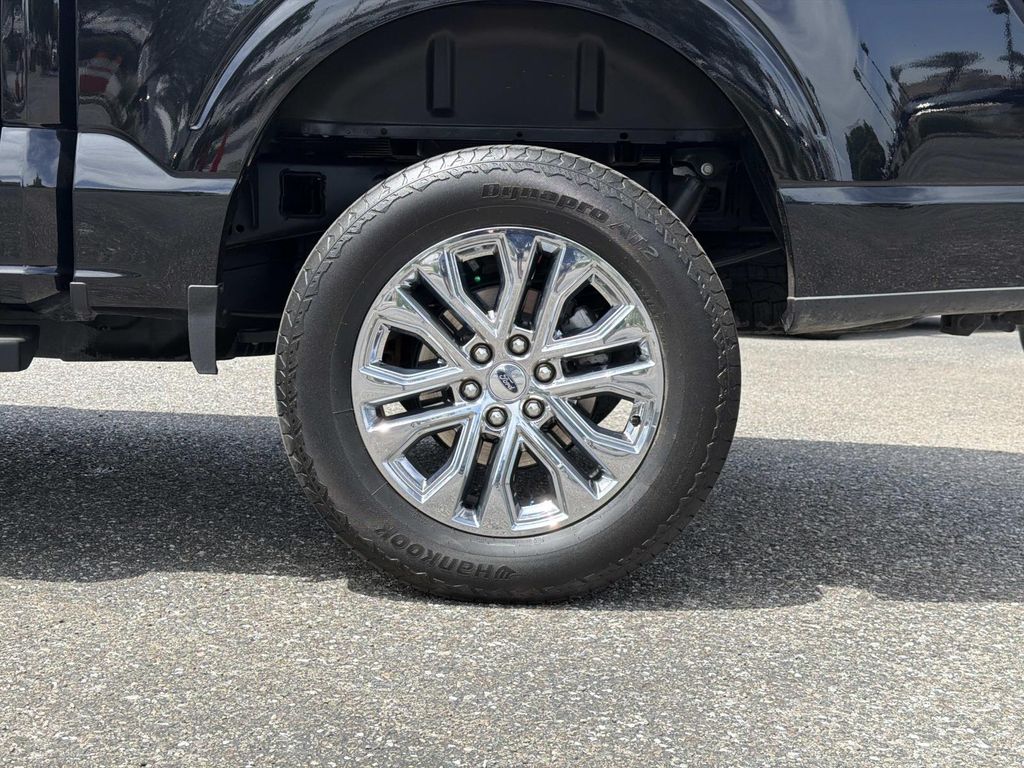 Used 2025 Ford F-150 Lariat 4D SuperCrew