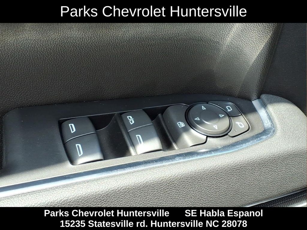 ChevroletSilverado 150017