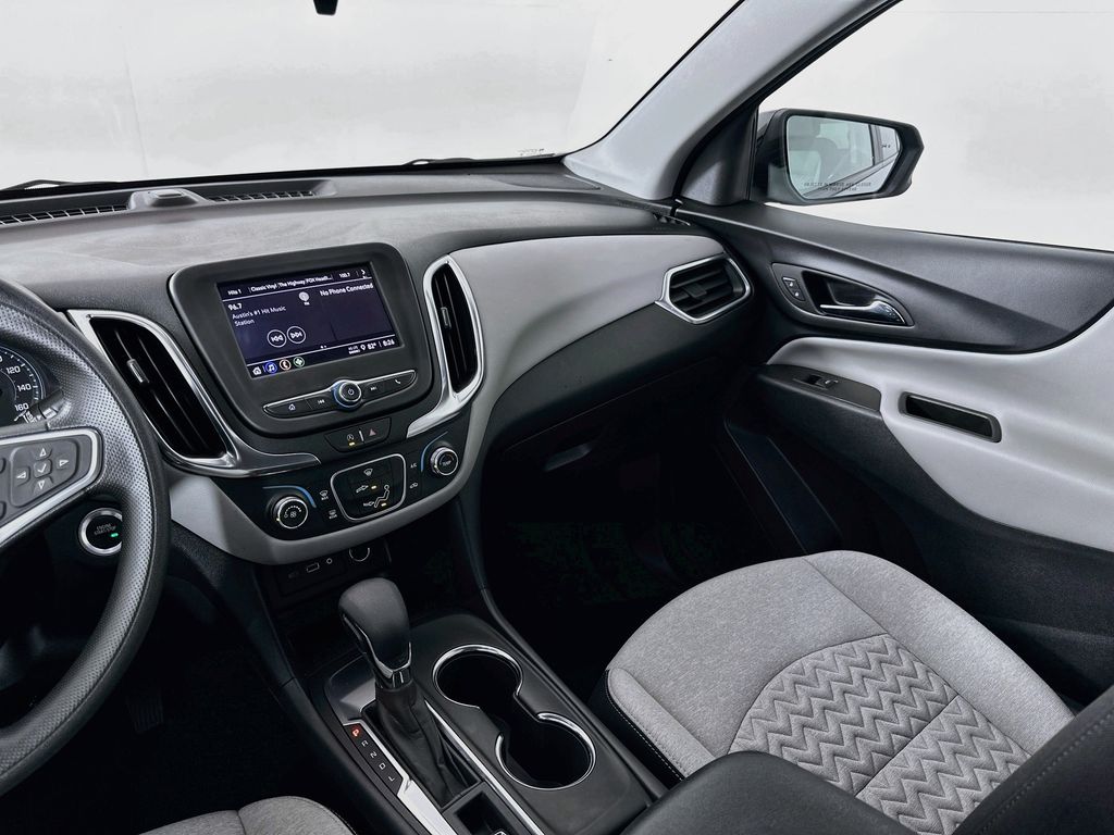 Thumbnail: 2024 Chevrolet Equinox - 21