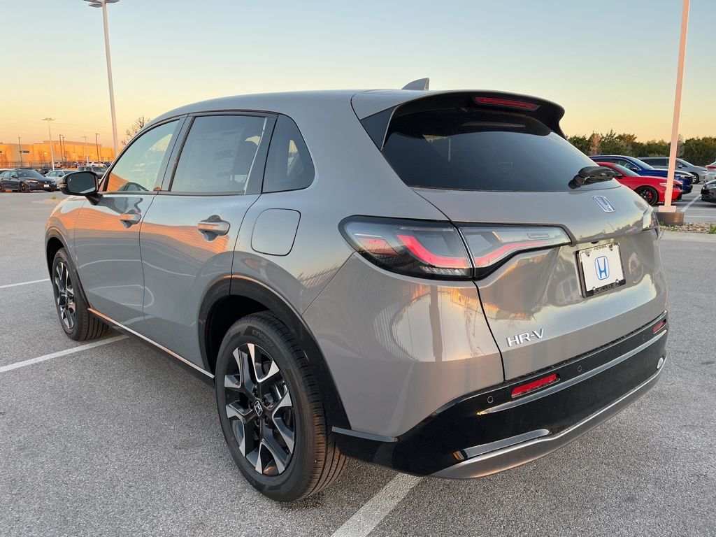 Thumbnail: 2026 Honda HR-V - 4