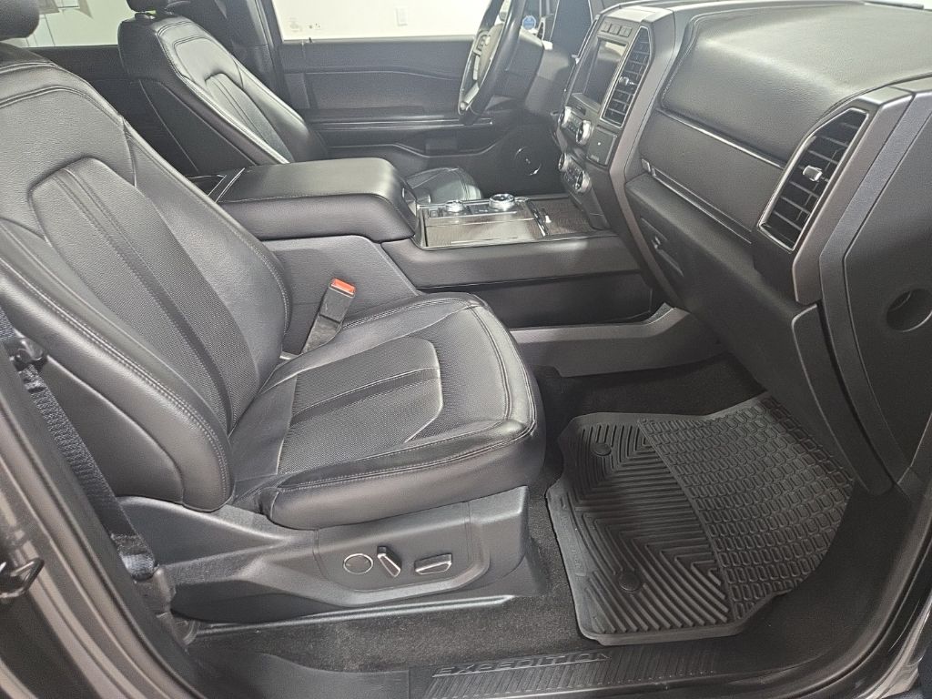Used 2020 Gray Ford Limited image 28