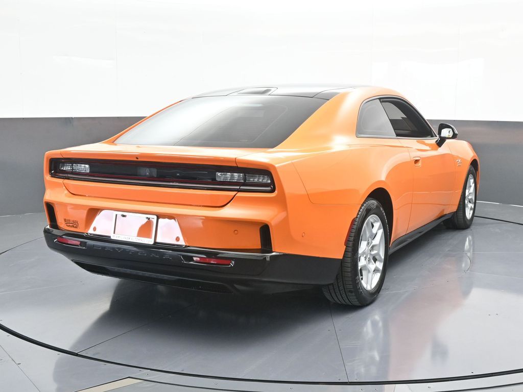 Used 2025 Header Orange Clearcoat Dodge R/T image 5