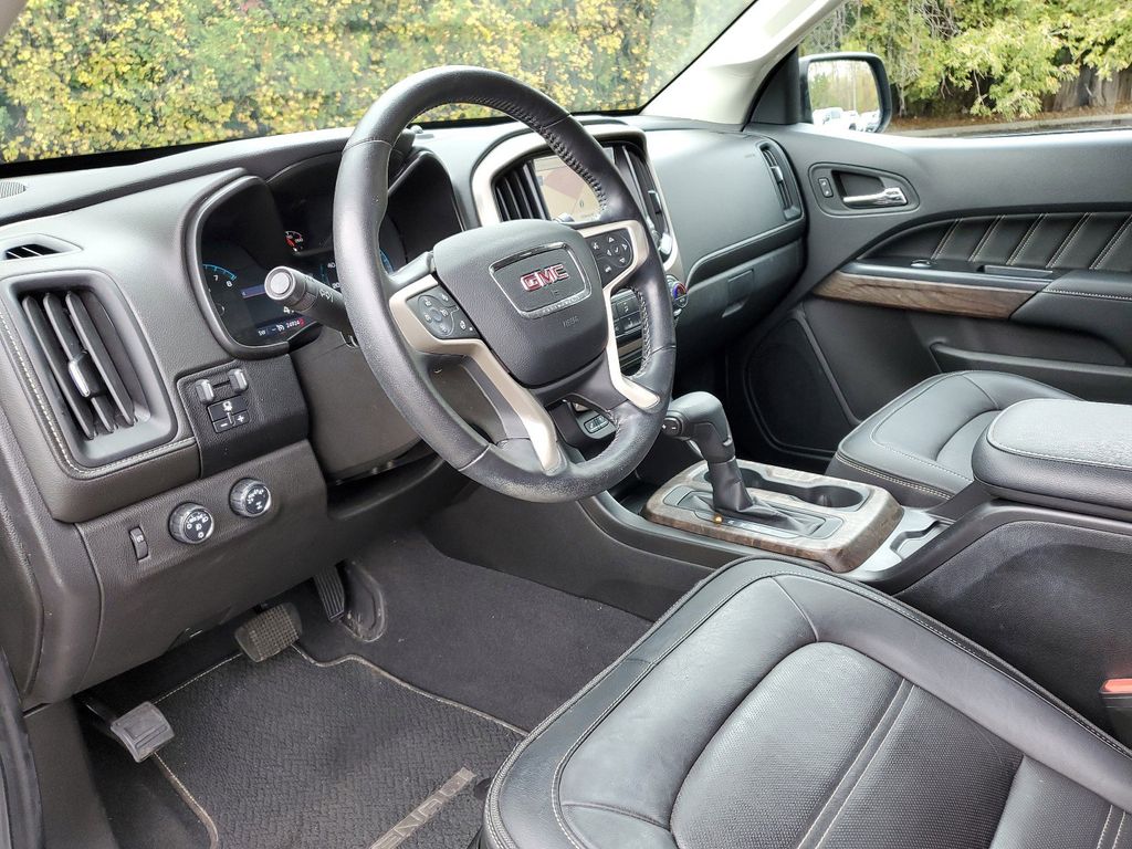 2021 GMC Canyon Denali 14