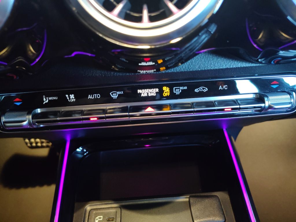 2021 Mercedes-benz Glb  Glb 250 In Austin, Texas