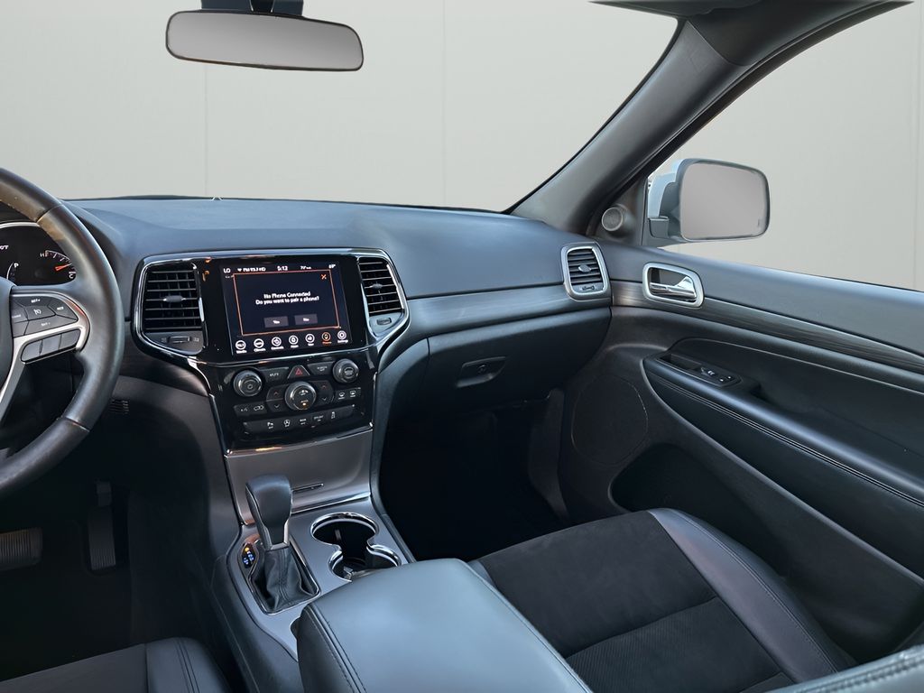 Used Car 2021 Jeep Grand Cherokee  Laredo X For Sale Under $25,000 In Austin, Texas