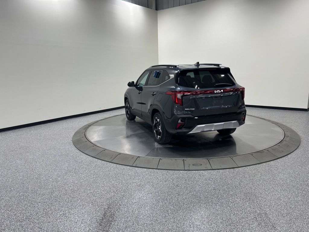 used 2024 Kia Seltos car, priced at $23,794