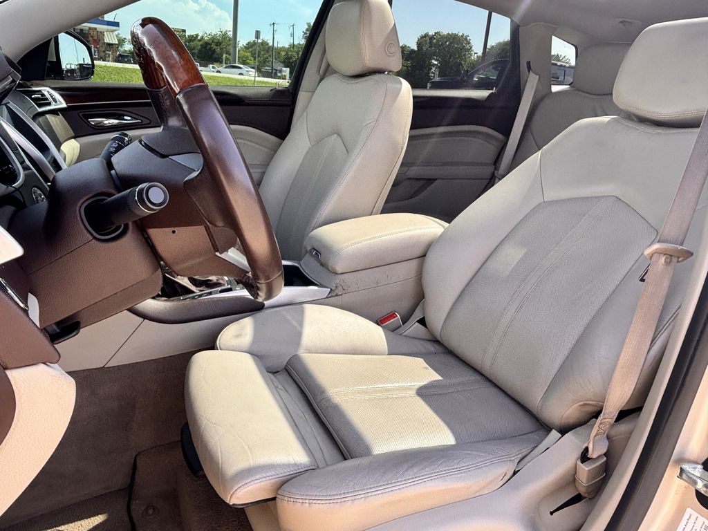 Used Car 2010 Cadillac Srx  Luxury For Sale Under $10,000 In Corsicana, Texas