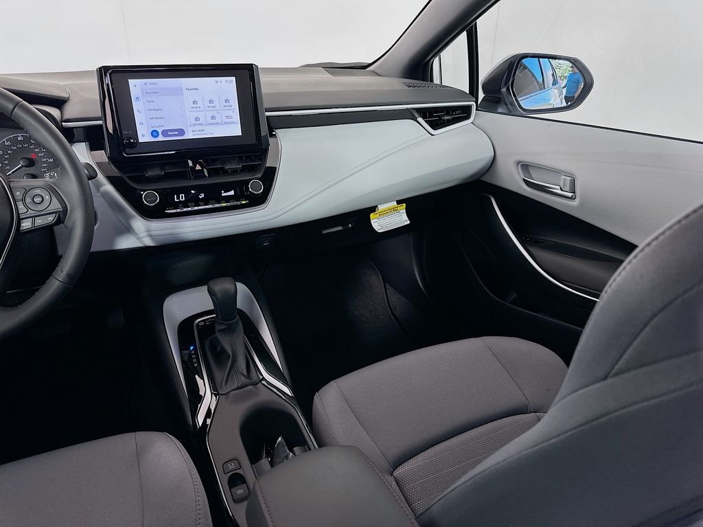 Thumbnail: 2025 Toyota Corolla - 22