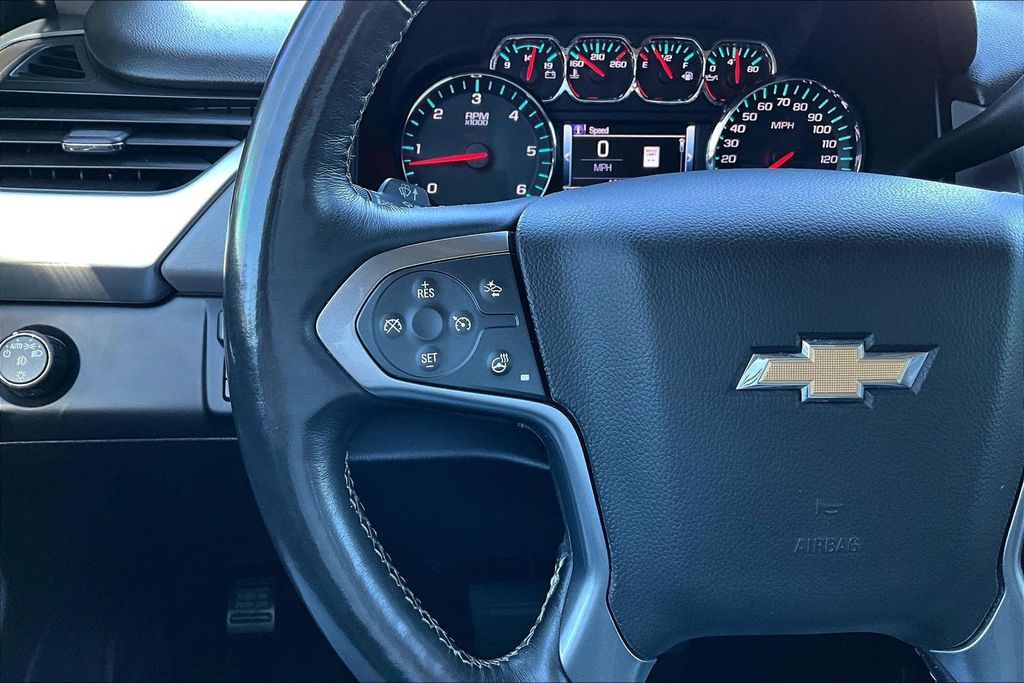 2017 Chevrolet Tahoe LT Silver at Autostrade