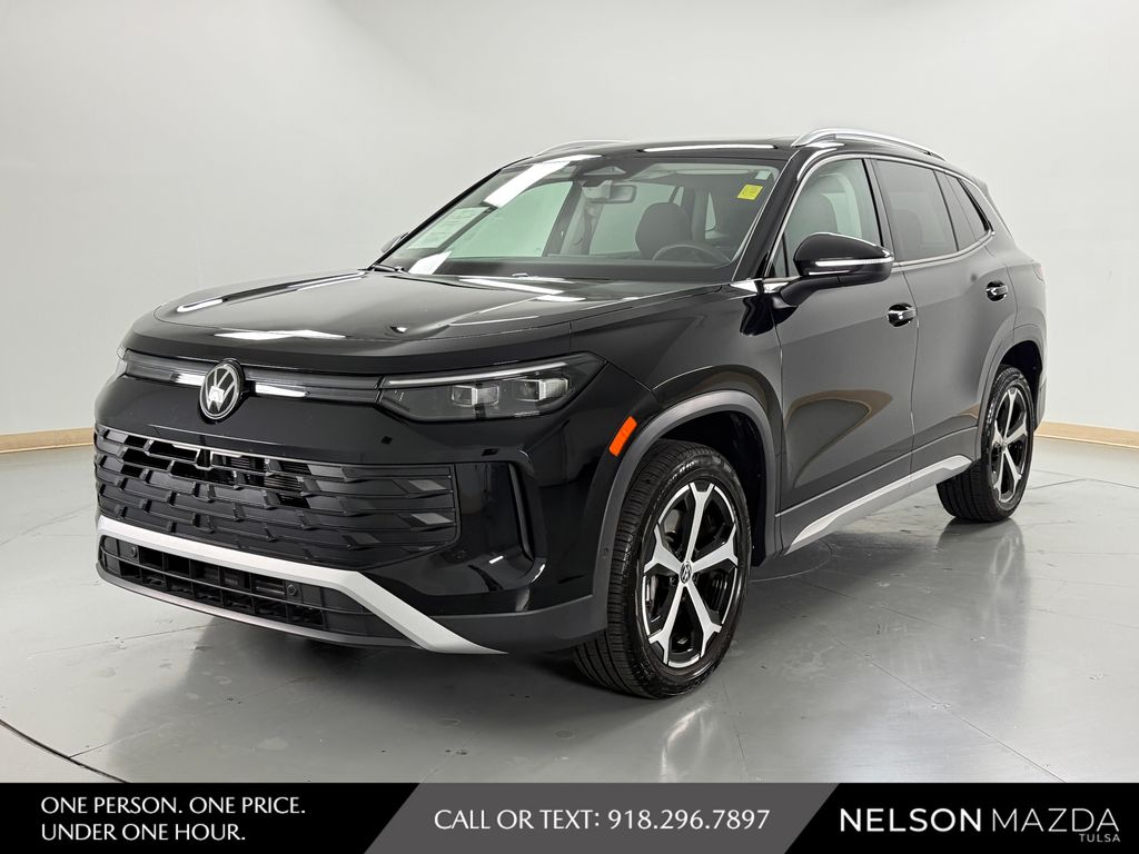 Black 2025 Volkswagen Tiguan SUV / Crossover All-Wheel Drive 8-Speed Automatic