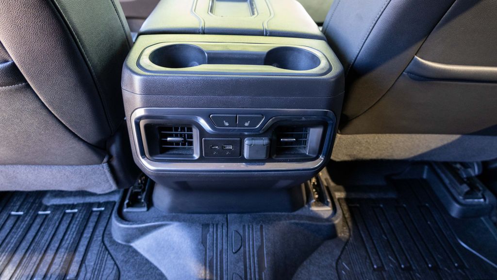 Used 2019 GMC Sierra 1500 SLT 4D Crew Cab