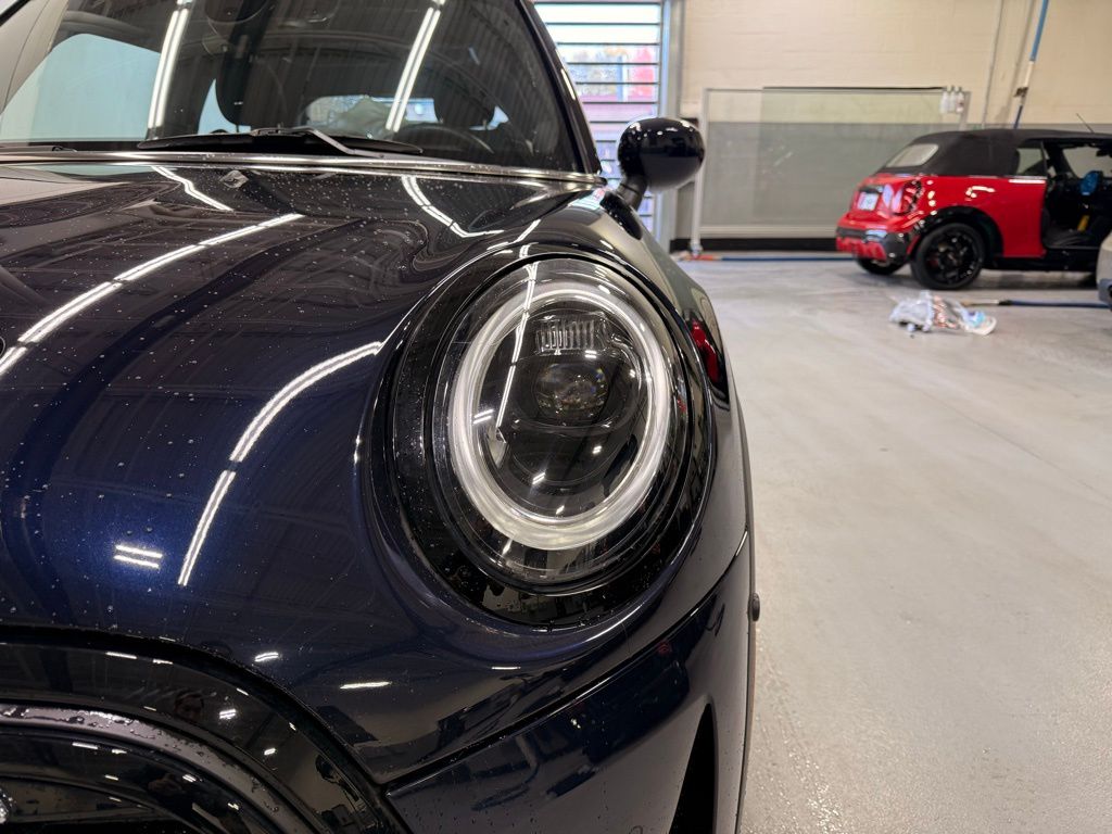 Thumbnail: 2023 MINI Cooper Hardtop - 9