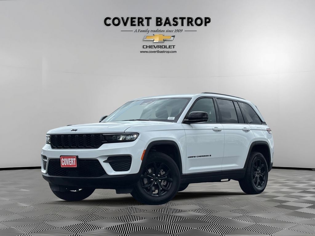 Used Car 2025 Jeep Grand Cherokee  Altitude For Sale Under $40,000 In Austin, Texas