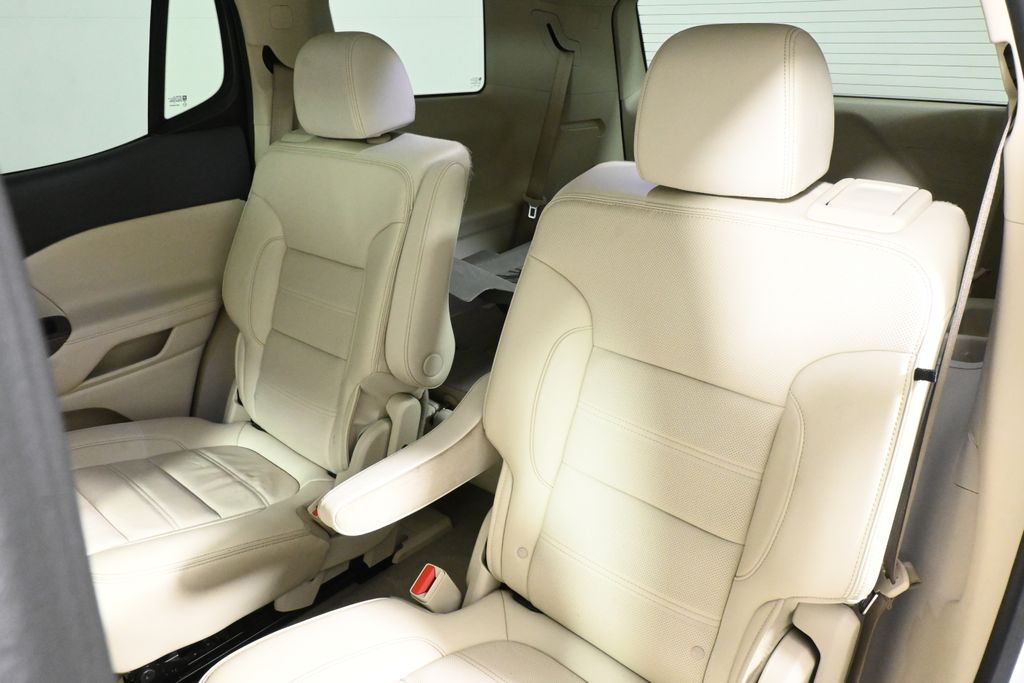 Thumbnail: 2023 GMC Acadia - 4