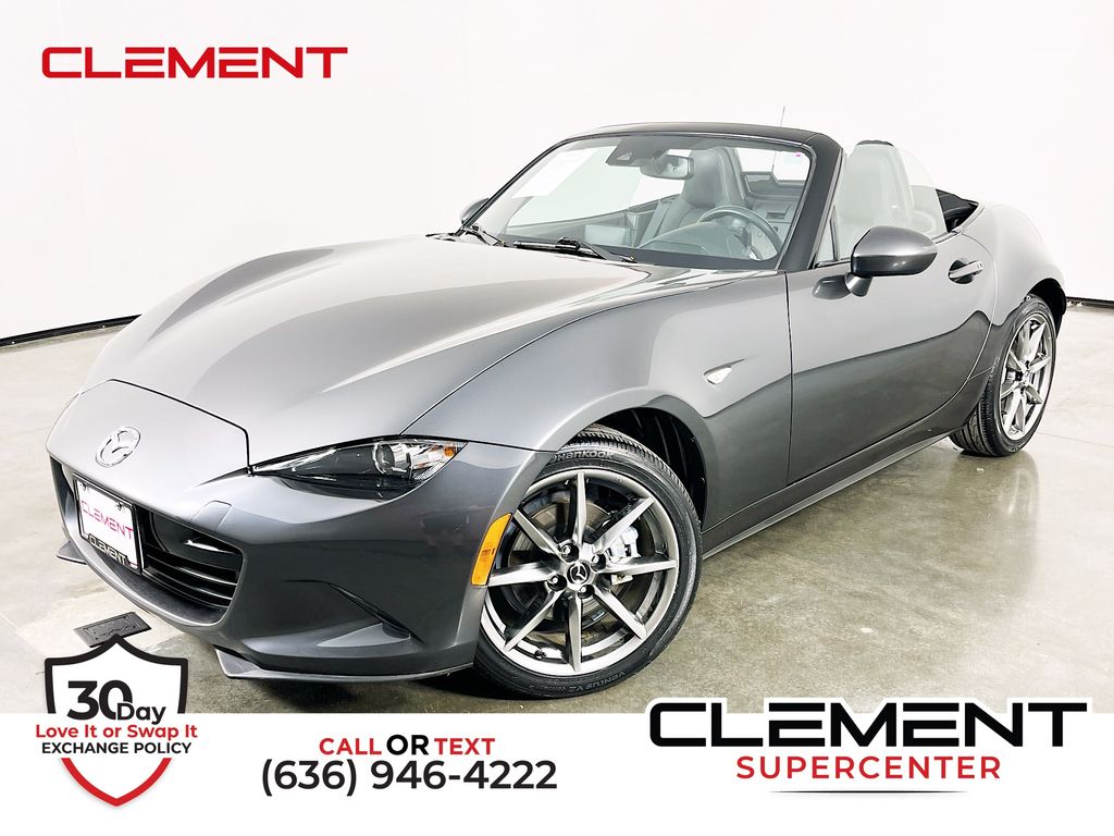 Machine Gray Metallic 2022 Mazda MX-5 Miata Grand Touring RWD Convertible Rear-Wheel Drive 6-Speed Automatic