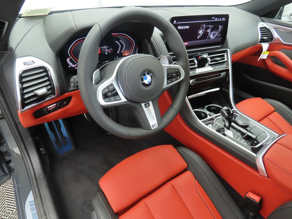 2025 BMW 8 Series  9