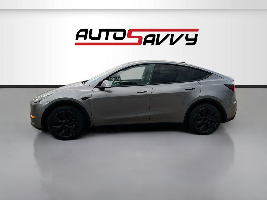 Used 2024 Gray Tesla Long Range image 4