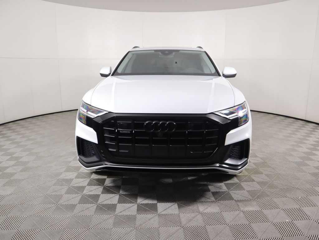 Thumbnail: 2022 Audi Q8 - 2
