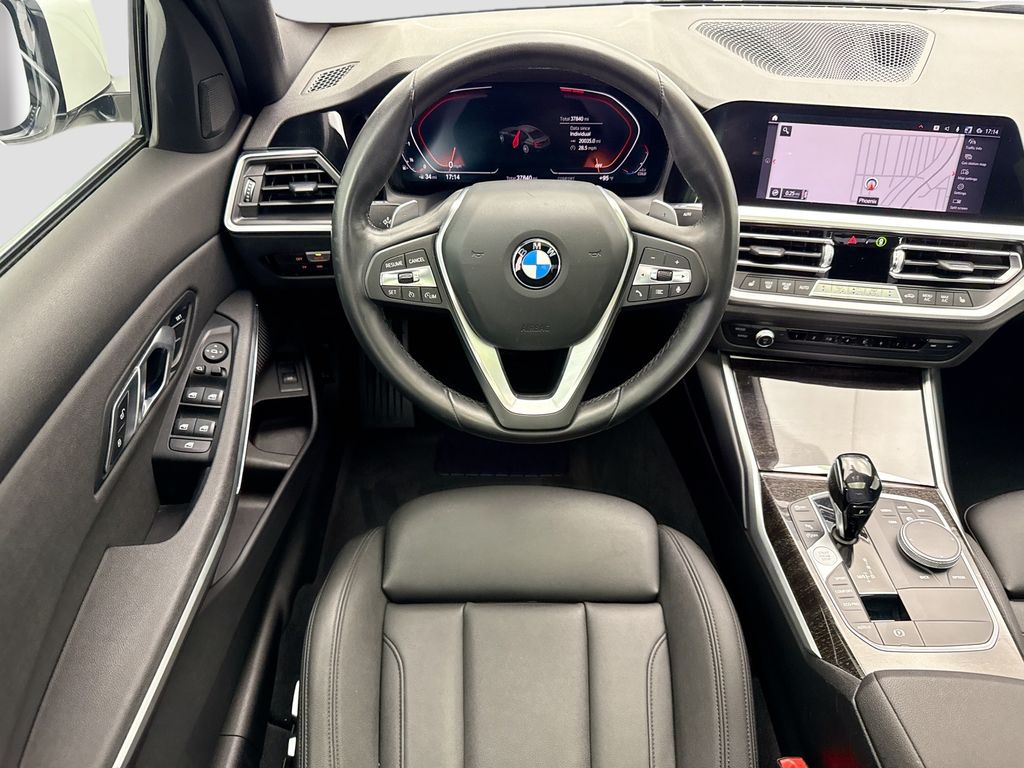 Thumbnail: 2021 BMW 3 Series - 10
