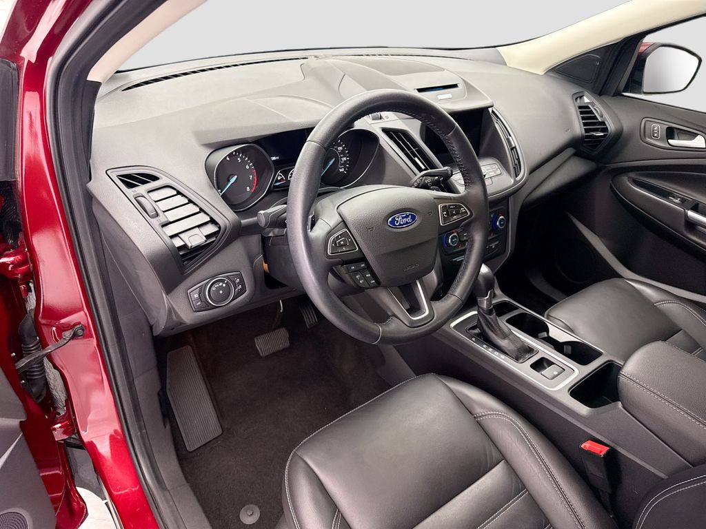 Thumbnail: 2017 Ford Escape - 9