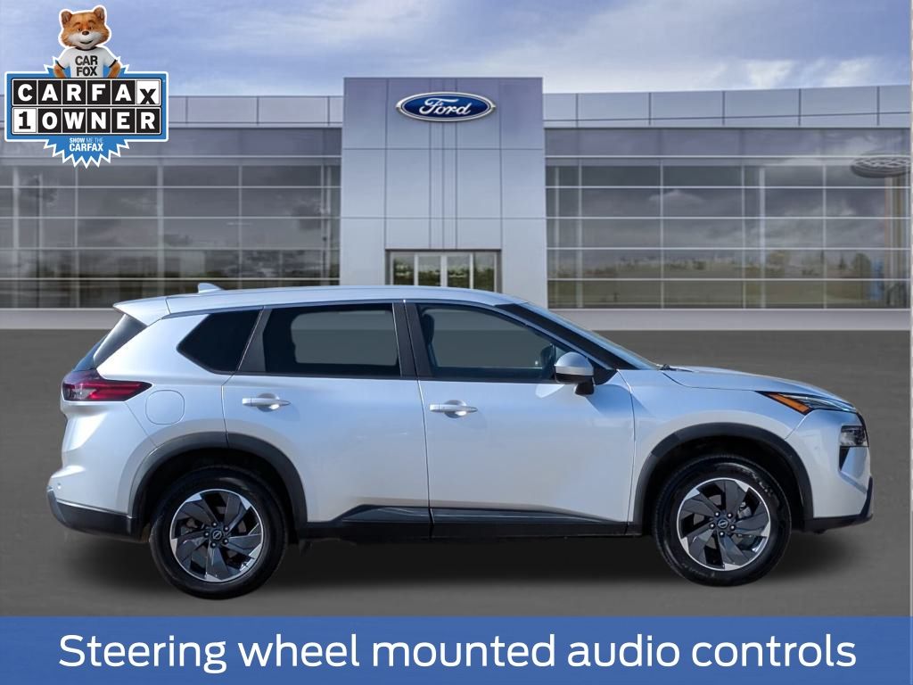 2024 Nissan Rogue SV - 6