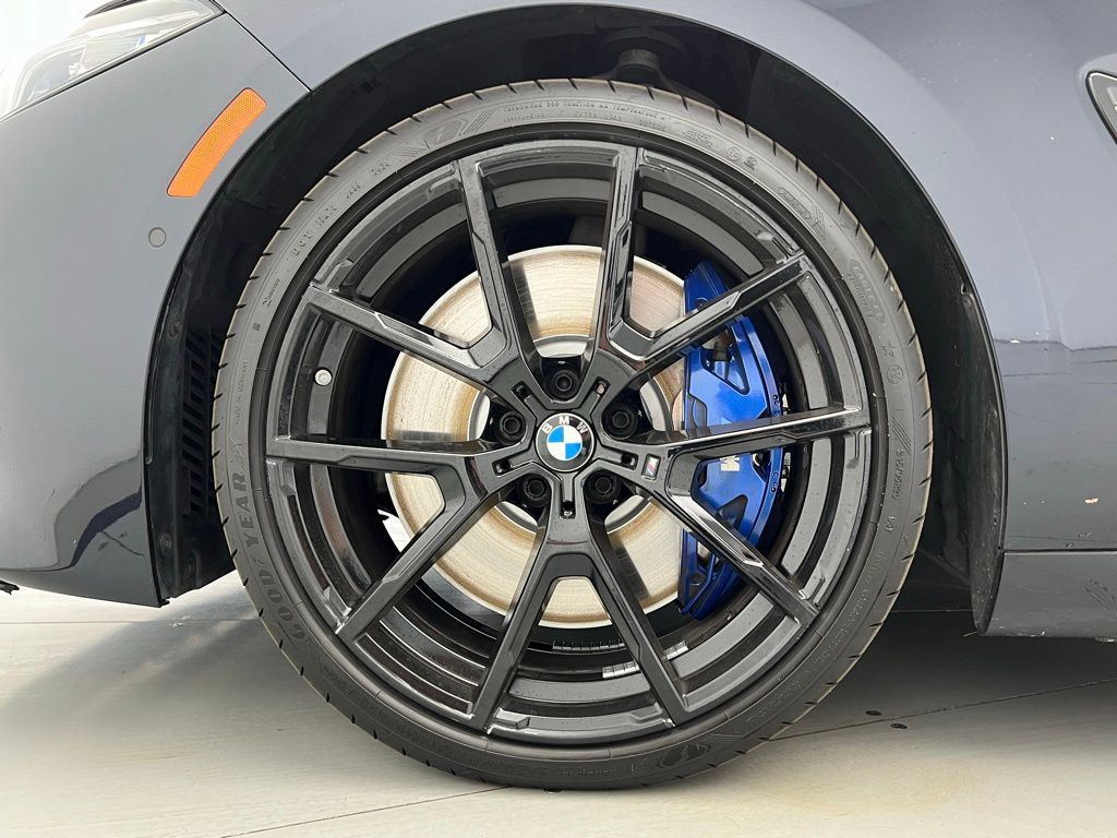 Thumbnail: 2023 BMW 8 Series - 23
