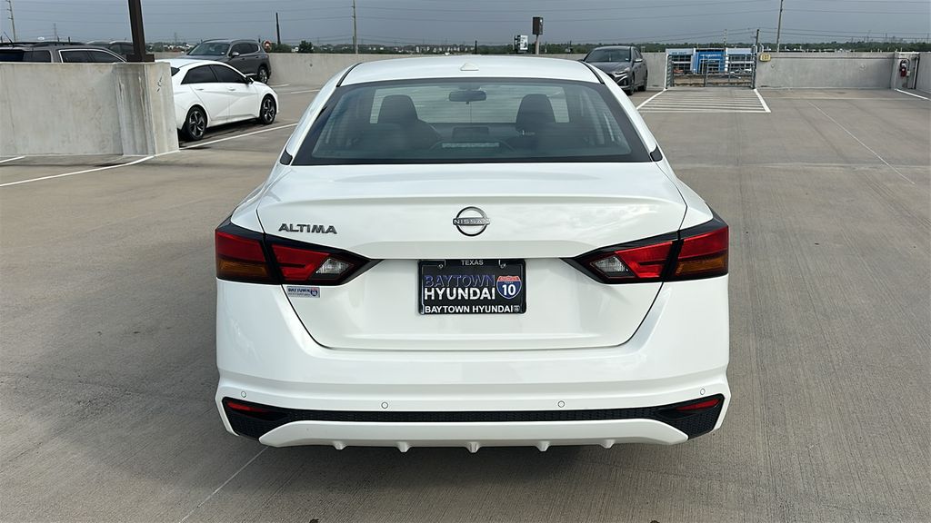 2025 Nissan Altima 2.5 SV White at DeMontrond Auto Country