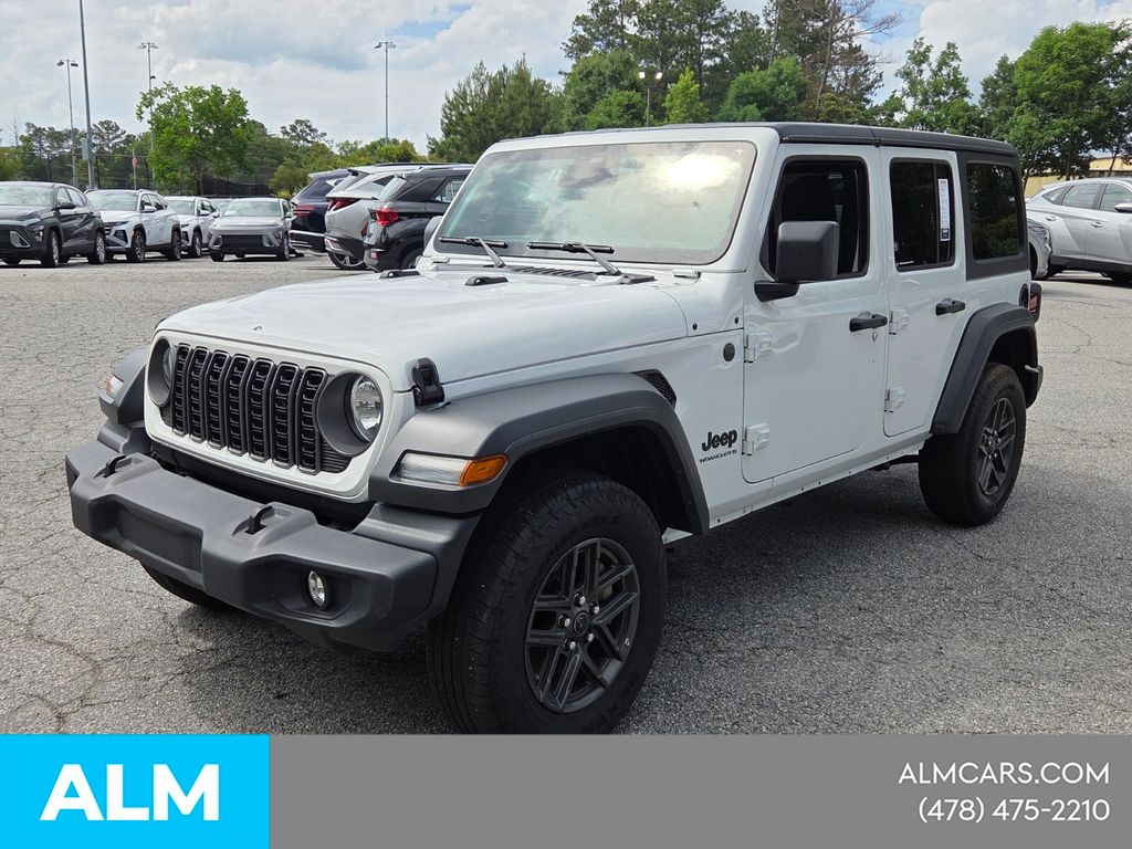 Used 2025 White Jeep Sport S image 4