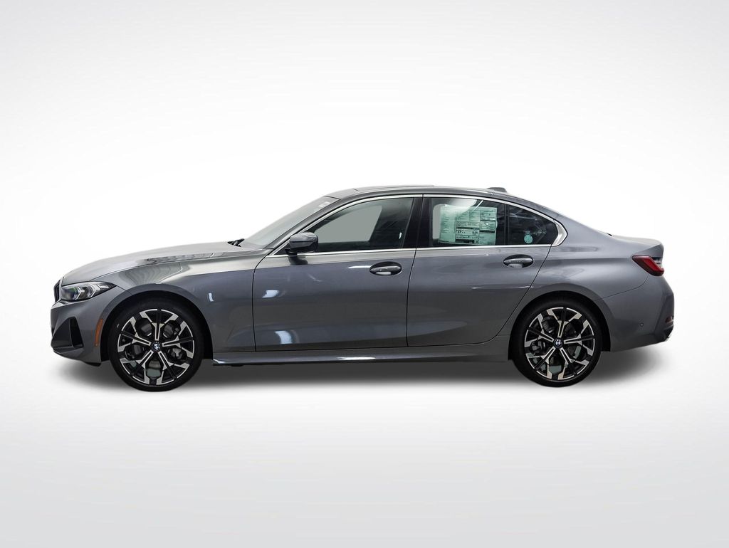 Thumbnail: 2026 BMW 3 Series - 2