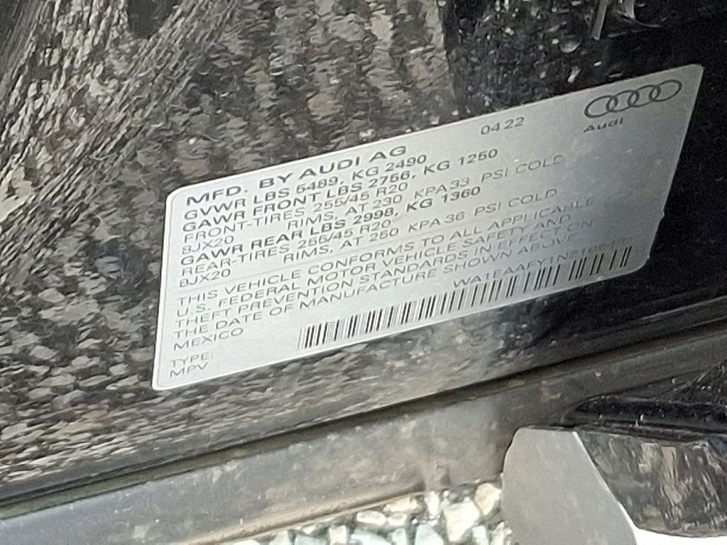 Thumbnail: 2022 Audi Q5 - 29