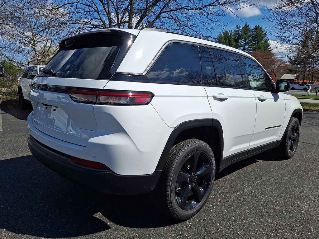 New 2026 Jeep Grand Cherokee SUV