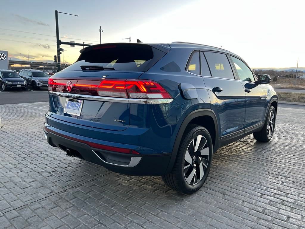 2025 Volkswagen Atlas Cross Sport 2.0T SE w/Technology photo