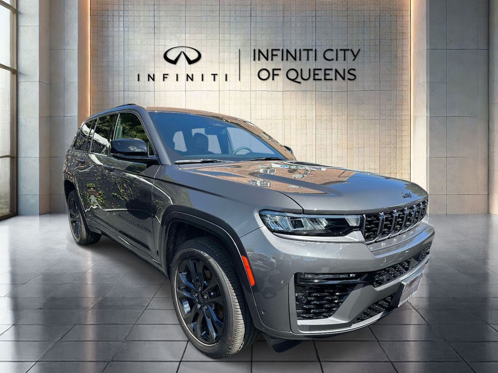 Baltic Gray Metallic Clearcoat 2026 Jeep Grand Cherokee SUV / Crossover Four-Wheel Drive 8-Speed Automatic